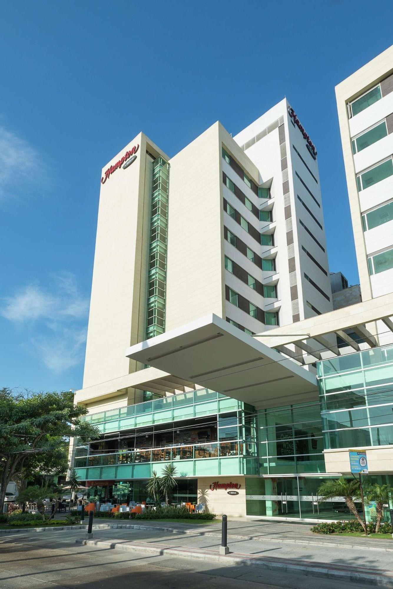 Hampton By Hilton Hotel 4*